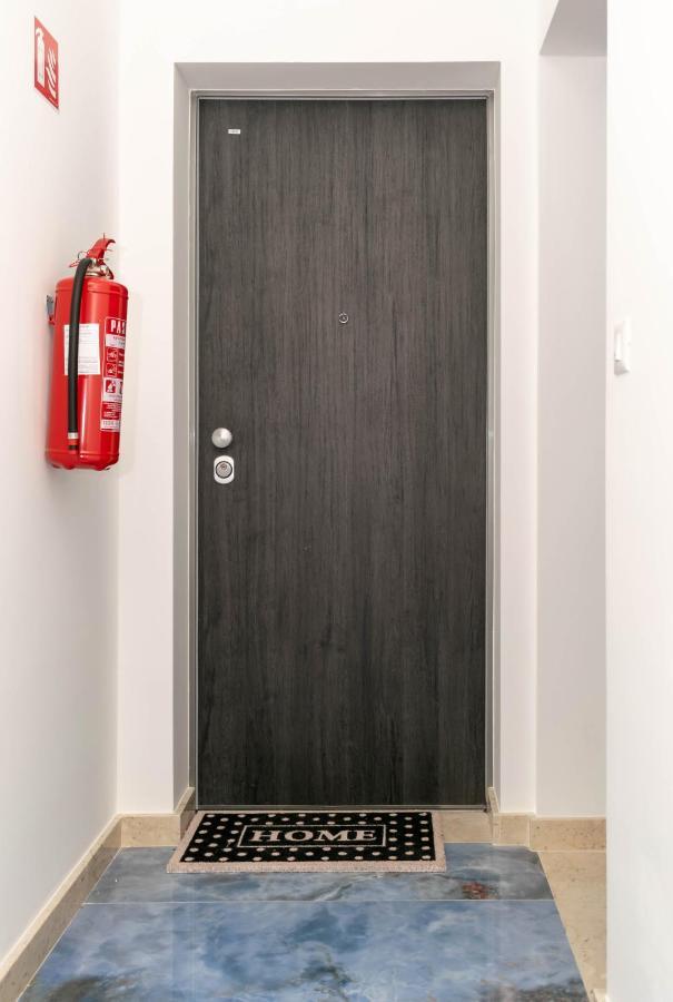 Empress Apartment Split Ngoại thất bức ảnh